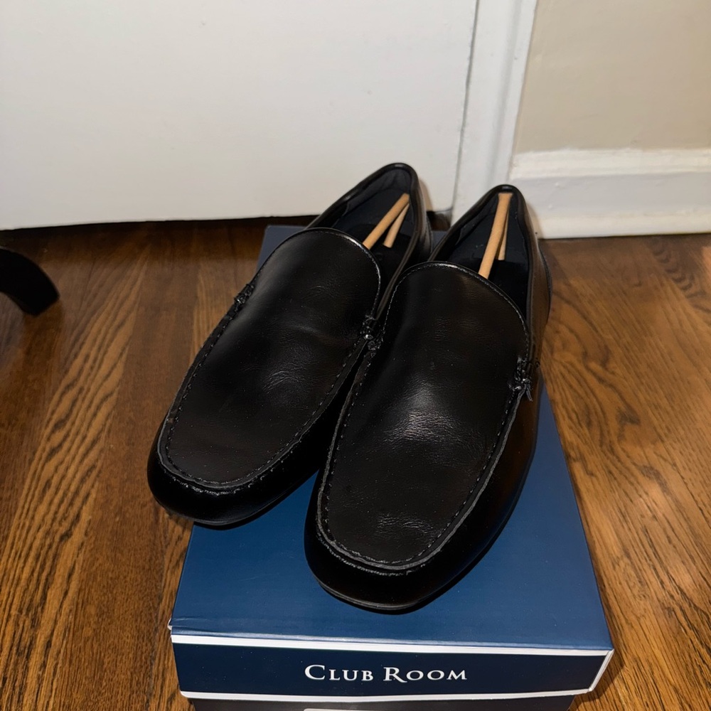 Club Room Men's Black Loafers
